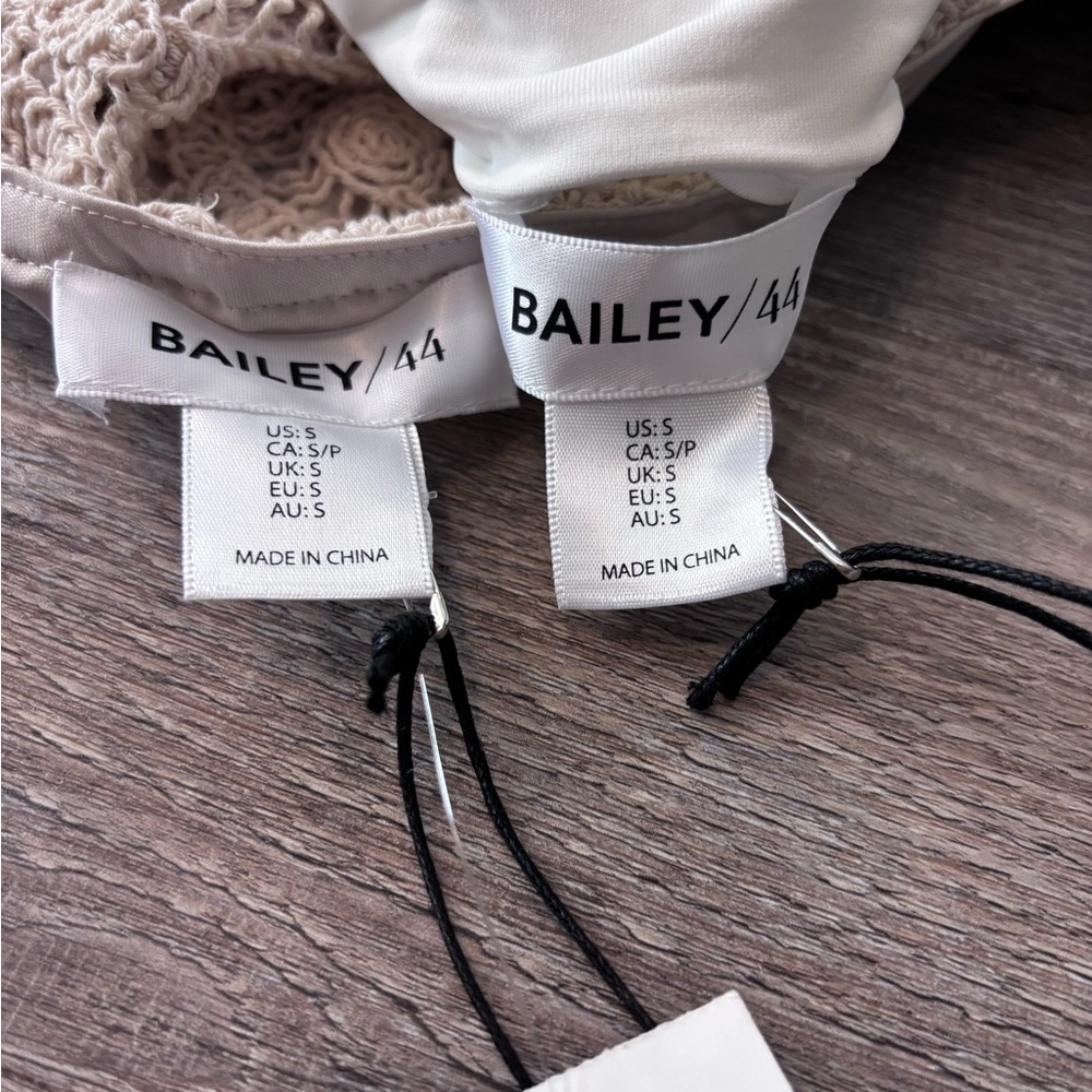 Bailey 44 Set - Picture 3 of 4